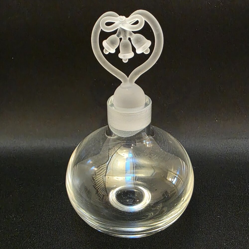 IRVING W RICE Perfume Bottle With Frosted heart bells Stopper wedding love